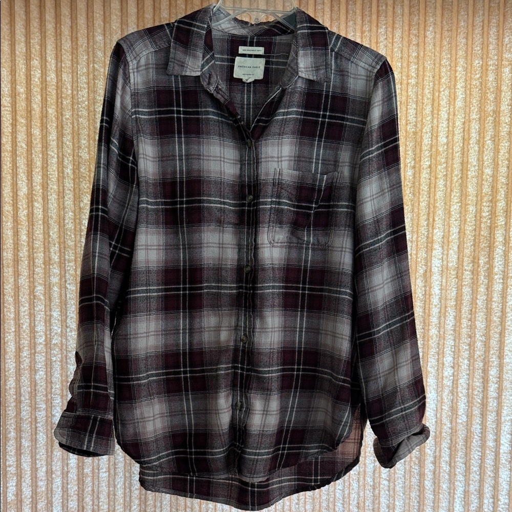 💙3 for $55💙Plaid Women’s Shirt - Maroon and White